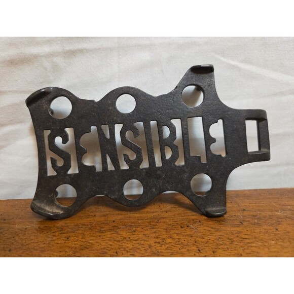 Sensible Trivet Vintage Cast Iron - 6" x 3.75" - Picture 1 of 2